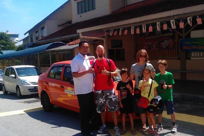 Cameron Highland Day Tour From Kuala Lumpur With Lunch Local food - Stop 5: Kea Farm Market — Local Produce and Bargain Shopping