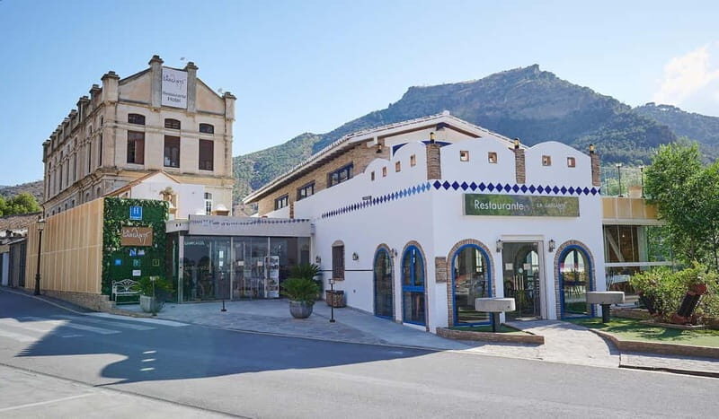 Caminito del Rey: Guided tour in German from El Chorro - In The Sum Up