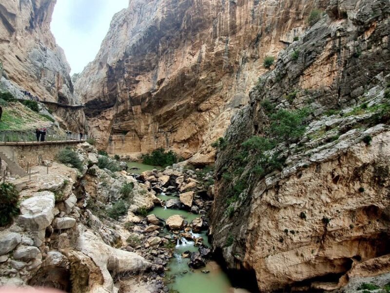 Caminito del Rey: Tour with Official Guide and Drink - Introduction: An Exciting Walk in Andalusia