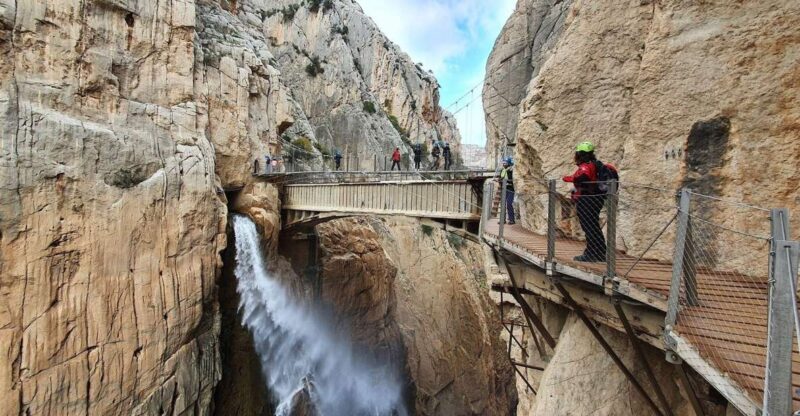 Caminito del Rey & White Village Tour with Tapas from Málaga - The Itinerary: What to Expect on This Full Day of Andalusian Adventure