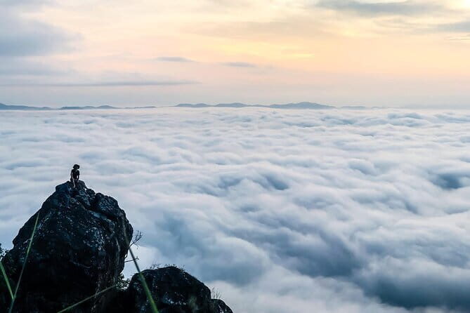 Camping At Nong khiaw View point 360 View - The Ups and Downs