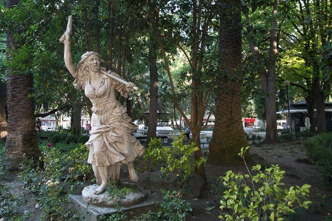 Campo de Ourique - Lisbon Coolest Quarter - Exploring the Neighborhood: A Deep Dive