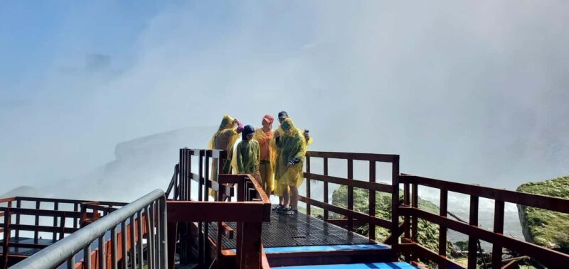 Canada small group Adventure Tour W Tower and Journey - Who Would Love This Tour?