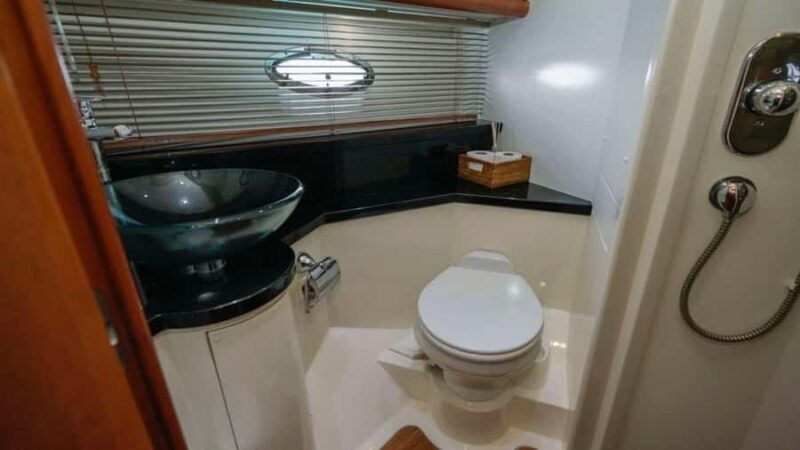 Cancun: 52-Foot Yacht Rental - Key Points