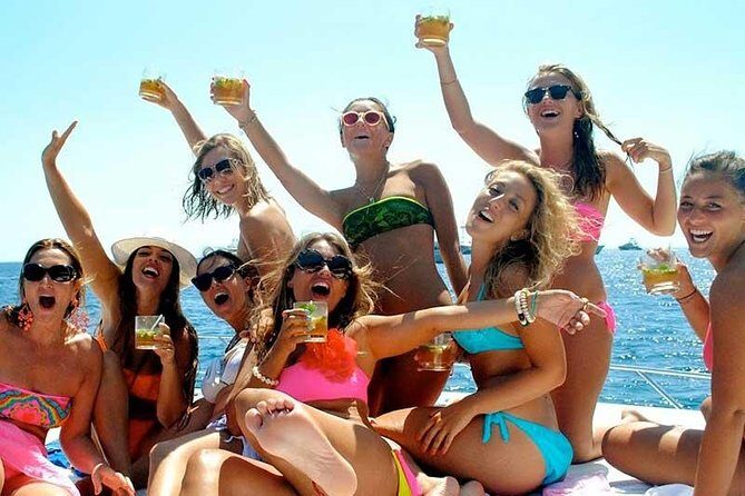 Cancun Adults Only Party Cruise to Isla Mujeres with Open Bar - Final Thoughts: Who Is This Tour For?