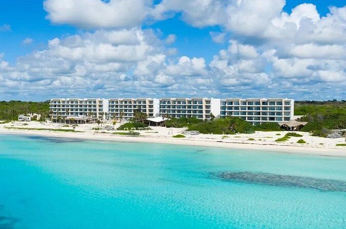 Cancun Airport and Palmaïa The House of AïA Private Shuttle - Who This Service Is Best For