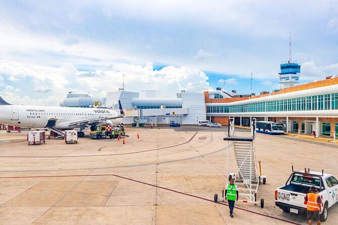 Cancun Airport and UNICO 2087 Hotel Riviera Maya Private Shuttle - How the Booking and Arrival Process Works