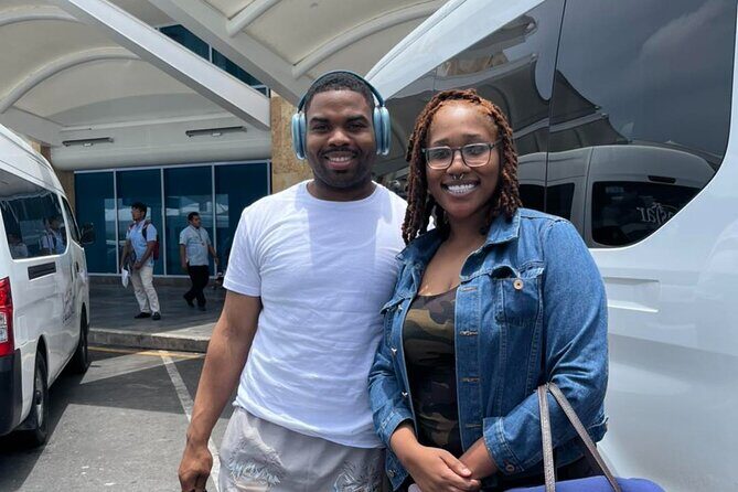 Cancun Airport Shuttle Service Quick and Easy - What to Expect on Your Transfer