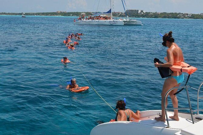 Cancun All Inclusive Catamaran Tour to Isla Mujeres - Practical Tips for Travelers