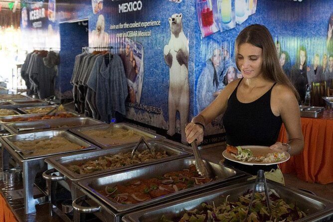 Cancun All Inclusive Catamaran Tour to Isla Mujeres - FAQ