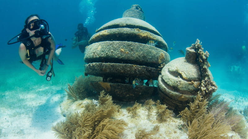 Cancun: Aquaworld Scuba Diving School - Who Should Consider This Tour?