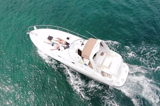 Cancun Bay Private 2-Hour on a Luxury Yacht - Who Should Consider This Tour?
