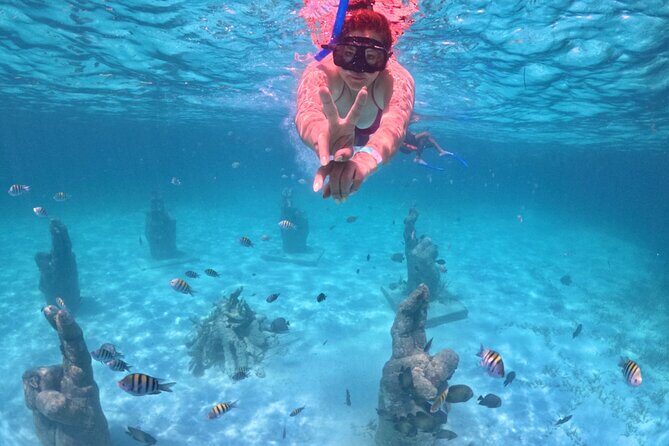 Cancun Catamaran Tour! Luxury Experience Beach Club - A Practical Look at the Cancun Catamaran Tour! Luxury Experience Beach Club