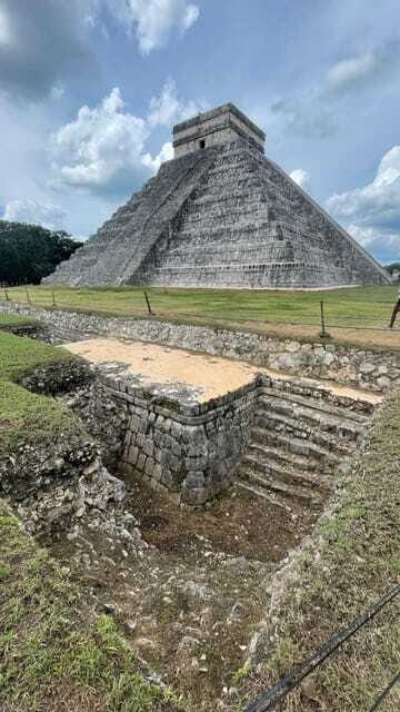 Cancun: Chichen Itza, Cenote, and Traditional Lunch Tour - Tasting Yucatecan Cuisine: A Cultural Highlight