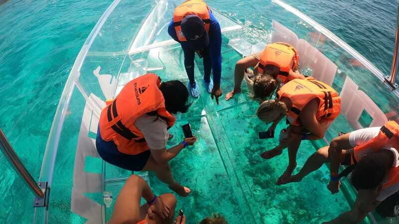 Cancún: Clear Boat Ride with drinks - Who Will Love This Tour?