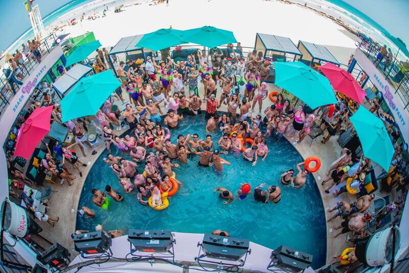 Cancún: Coco Bongo Beach Party Celebrity Package - An Introduction to the Experience