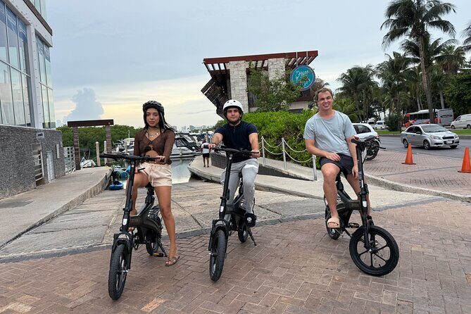 Cancun E-Bike Experience - Glide Through Paradise #1 Tour 1.5hr - A Closer Look at the Cancun E-Bike Tour