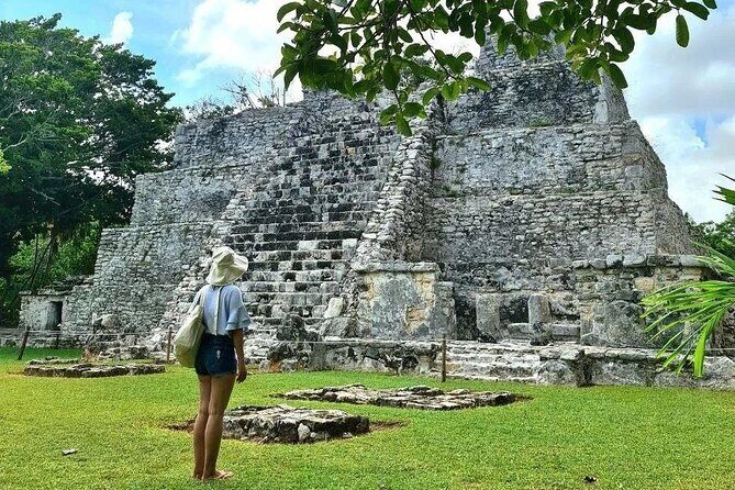 Cancun Guided Sightseeing El Meco Site, Letters and Shopping - An In-Depth Look at the Tour Experience