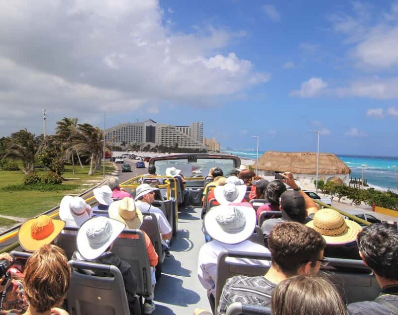 Cancún: Hop-on Hop-off Bus Tour with Submarine Trip - Practicalities and Logistics