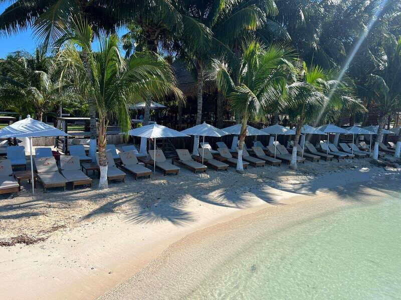 Cancun: Isla Mujeres Catamaran + Coco Bongo Show - The Nightlife Highlight: Coco Bongo