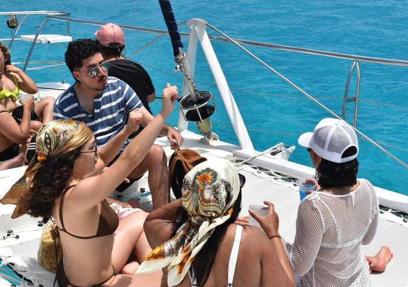 Cancun: Isla Mujeres Only Adults Catamaran, drinks & snorkel - The Overall Experience: Pros and Cons