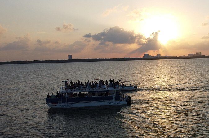 Cancun Night Party Boat - FAQ