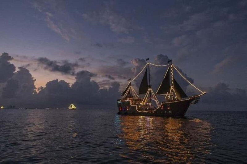 Cancun Night Pirate Ship Cruise with Chicken Dinner and Show - The Experience: What You Can Expect