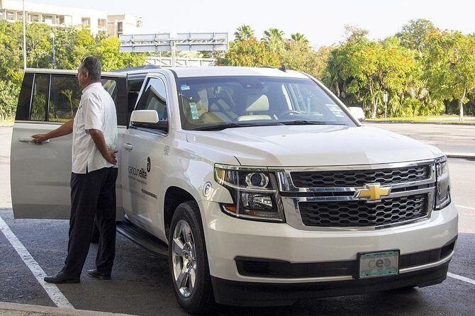 Cancun Private Transportation - The Vehicle and Comfort