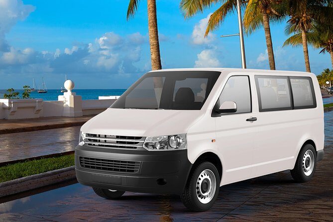 Cancun Roundtrip Shuttle Transportation - The Reality of Reviews: What Travelers Say
