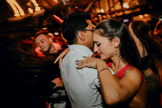 Cancun Salsa Lovers Dance Experience - An Authentic Salsa Night in Cancun: What to Expect