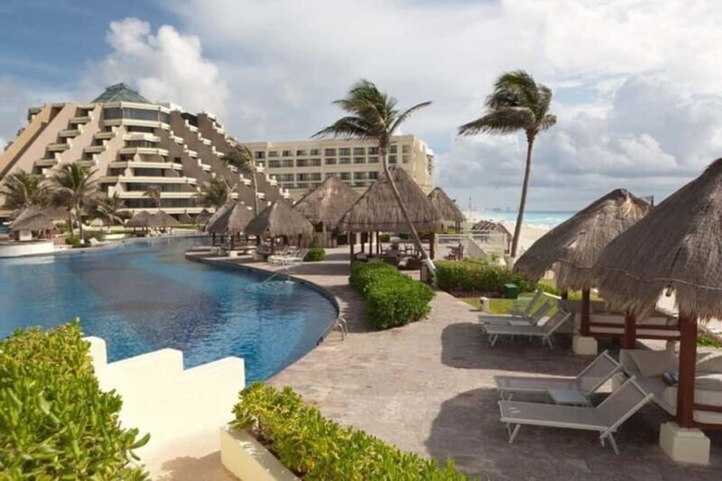 Cancun: Sightseeing Walking Tour With a Local Guide - Final Thoughts