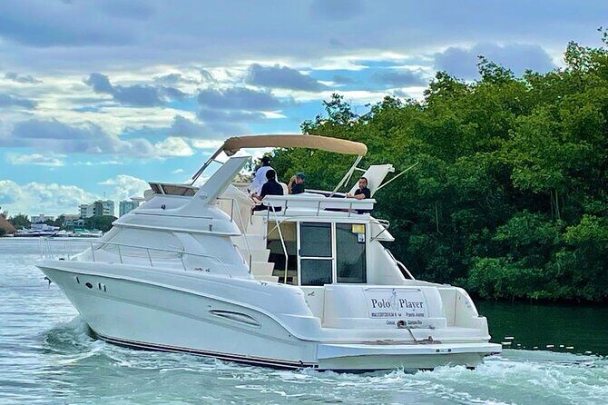 Cancun Yacht Tour - SEARAY YACHT 46 FT GREAT FOR SUNSET 15 PEOPLE MAX 25P9 - What Travelers Say