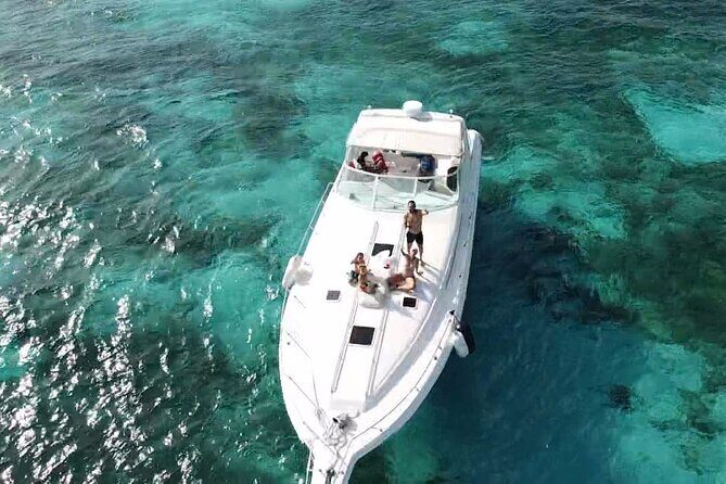 Cancun yachts rental BEATIFUL YACHT 46FT, 15 PAX MAX 25P6 - Key Points