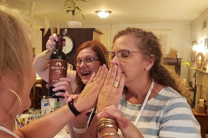 Candle Pouring Soiree - A Closer Look at the Candle Pouring Experience