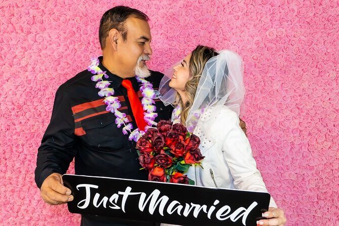 Candlelight Wedding Ceremony - An In-Depth Look at the Candlelight Wedding Experience