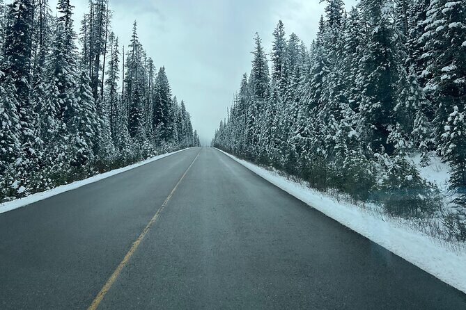 Canmore/Banff Moraine Lake Louise Johnston Canyon Emerald Lake - A Closer Look at the Itinerary
