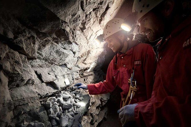 Canmore Caving Explorer Tour - An In-Depth Look at the Canmore Caving Explorer Tour