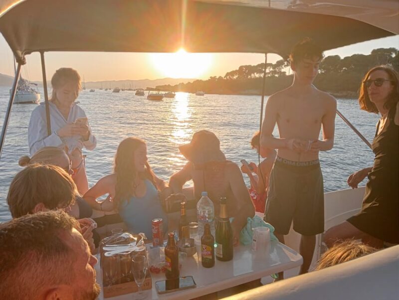 Cannes : Mandelieu Sunset by private boat - What Could Be Improved?