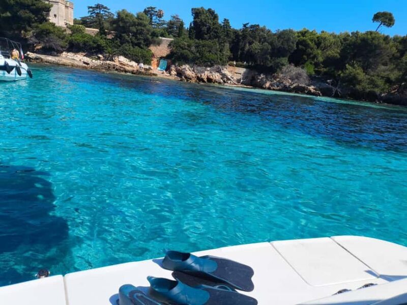 Cannes Private All-Inclusive Boat Trip to the Lérins Islands - Return Journey & Final Moments