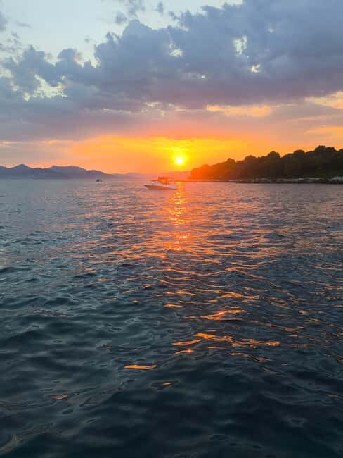 Cannes: Private Boat Trip with Snorkeling and Paddleboard - Cannes: Private Boat Trip with Snorkeling and Paddleboard – A Complete Guide