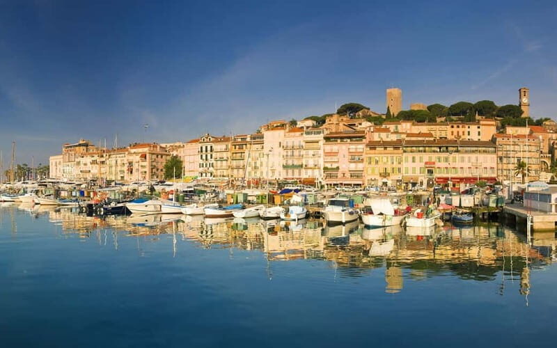 Cannes Walking Tour with Little Souvenir - Key Points