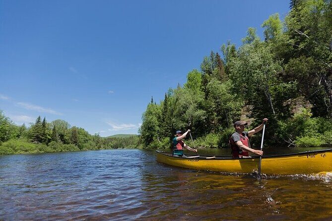 Canoe-hike day with departure from Montreal - What to Expect on Your Canoe-Hike Day from Montreal