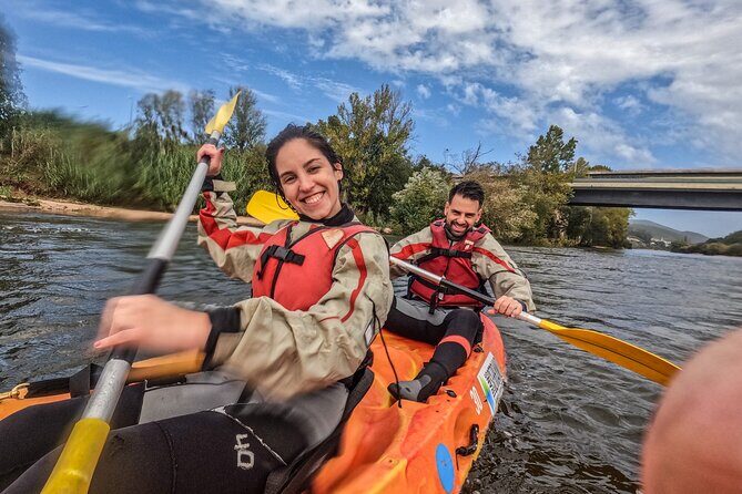 Canoeing on the Mondego River - The Experience in Detail