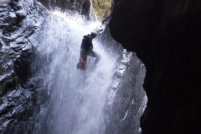 Canyoning at the foot of Etna - An In-Depth Look at the Canyoning Experience
