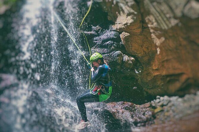 Canyoning Experience in Gran Canaria (Cernícalos canyon) - Key Points