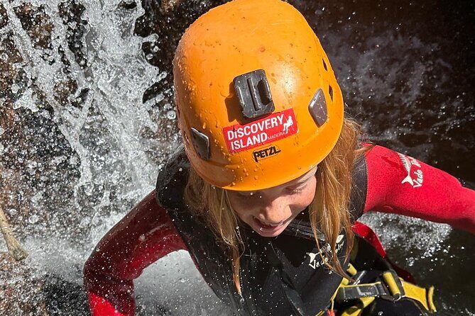 Canyoning Experience Level I Beginners in Ribeira das Cales - The Complete Experience of Canyoning in Ribeira das Cales