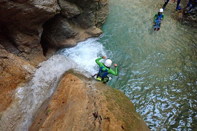 Canyoning "Summerrain" - fullday Canyoning Tour also for beginner - Key Points