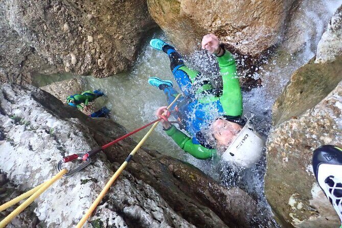Canyoning "Summerrain" - fullday Canyoning Tour also for beginner - An In-depth Look at the Summerrain Canyoning Tour