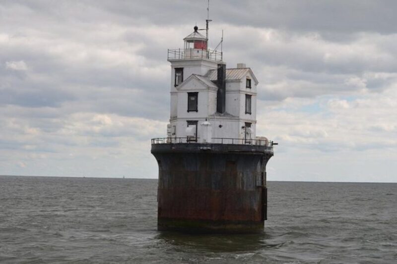 Cape May: Grand Lighthouse Cruise - Who Should Consider This Tour?