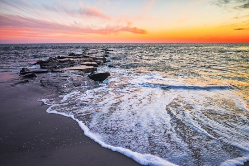 Cape May: Sunset Dinner Cruise on the Spirit of Cape May - FAQs